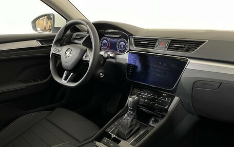 Skoda Superb III рестайлинг, 2024 год, 3 650 000 рублей, 12 фотография