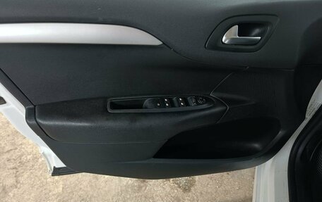 Citroen C4 II рестайлинг, 2015 год, 549 000 рублей, 17 фотография