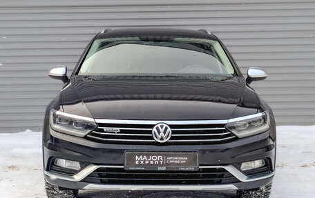 Volkswagen Passat B8 рестайлинг, 2018 год, 2 925 000 рублей, 2 фотография