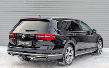 Volkswagen Passat B8 рестайлинг, 2018 год, 2 925 000 рублей, 5 фотография