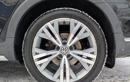 Volkswagen Passat B8 рестайлинг, 2018 год, 2 925 000 рублей, 12 фотография