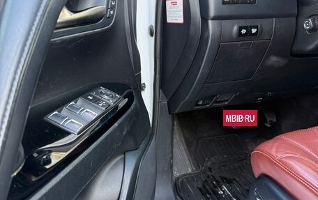 Lexus LX III, 2017 год, 6 990 000 рублей, 6 фотография