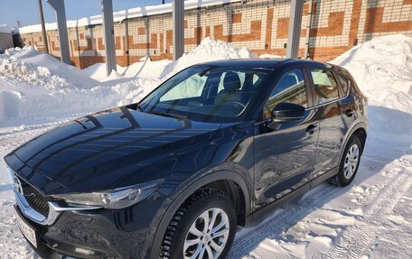Mazda CX-5 II, 2017 год, 2 400 000 рублей, 2 фотография