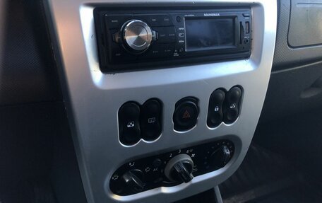 Renault Sandero I, 2011 год, 690 000 рублей, 12 фотография