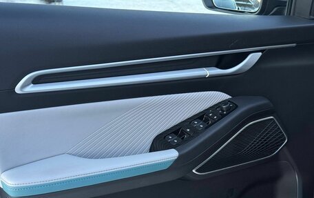 Geely Emgrand, 2023 год, 1 570 000 рублей, 13 фотография