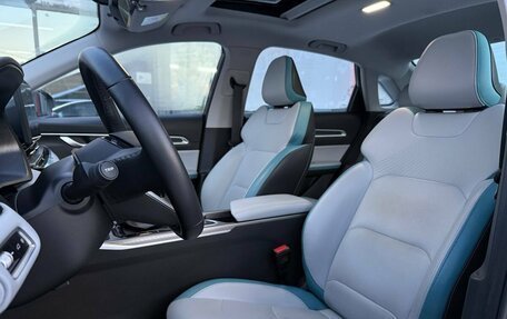 Geely Emgrand, 2023 год, 1 570 000 рублей, 18 фотография