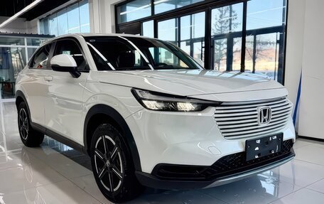 Honda Vezel, 2023 год, 2 300 000 рублей, 3 фотография