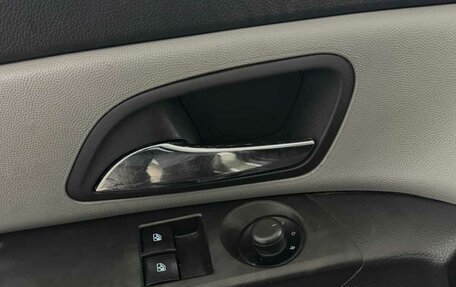 Chevrolet Cruze II, 2011 год, 550 000 рублей, 9 фотография