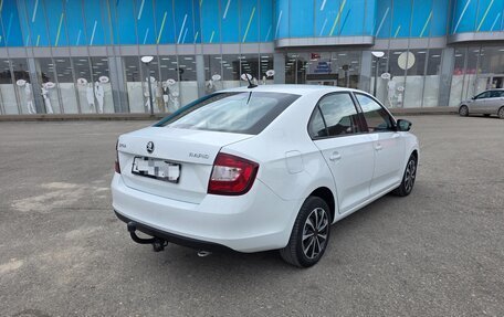 Skoda Rapid I, 2018 год, 890 000 рублей, 3 фотография