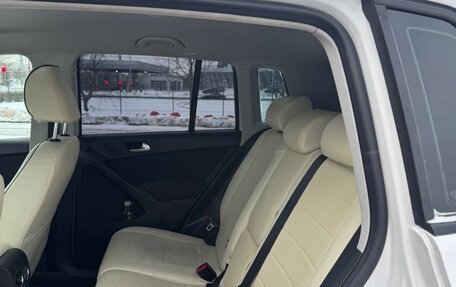 Volkswagen Tiguan I, 2011 год, 1 199 000 рублей, 15 фотография