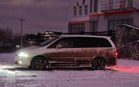 Nissan Presage I, 1999 год, 370 000 рублей, 8 фотография