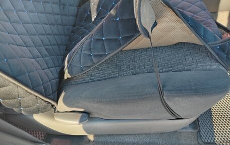 Toyota Land Cruiser Prado 120 рестайлинг, 2007 год, 1 750 000 рублей, 29 фотография