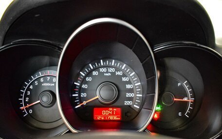 KIA Rio III рестайлинг, 2015 год, 1 050 000 рублей, 18 фотография