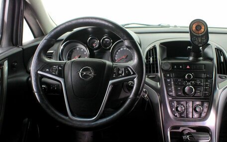 Opel Astra J, 2010 год, 599 000 рублей, 14 фотография