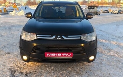 Mitsubishi Outlander III рестайлинг 3, 2013 год, 1 400 000 рублей, 1 фотография