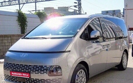 Hyundai Staria, 2025 год, 4 090 013 рублей, 1 фотография