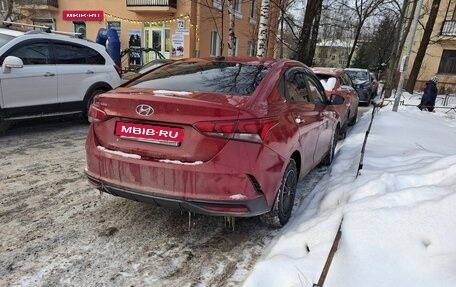 Hyundai Solaris II рестайлинг, 2018 год, 630 000 рублей, 1 фотография