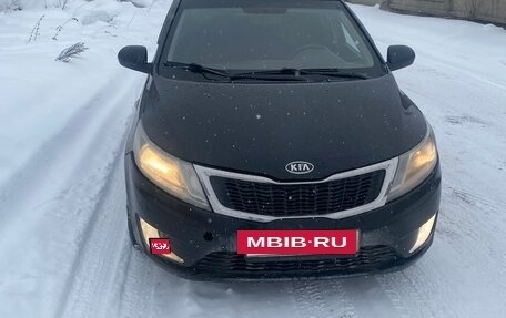 KIA Rio III рестайлинг, 2012 год, 480 000 рублей, 2 фотография