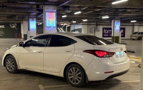 Hyundai Elantra V, 2015 год, 620 000 рублей, 5 фотография