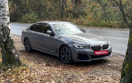 BMW 5 серия, 2021 год, 6 950 000 рублей, 6 фотография