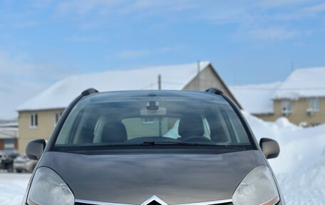 Citroen C4 Picasso II рестайлинг, 2010 год, 375 000 рублей, 2 фотография