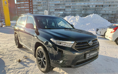 Toyota Highlander III, 2011 год, 2 490 000 рублей, 3 фотография
