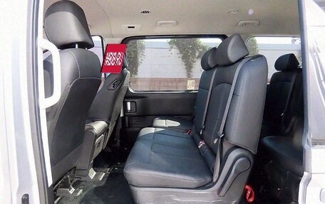 Hyundai Staria, 2025 год, 4 090 013 рублей, 17 фотография