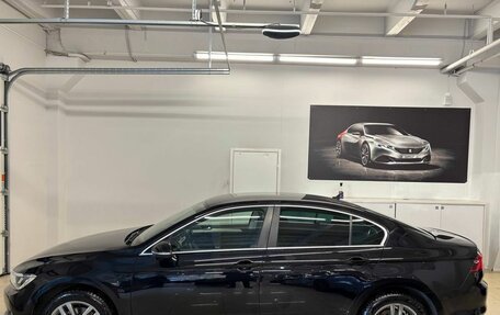 Volkswagen Passat B8 рестайлинг, 2017 год, 1 625 000 рублей, 4 фотография