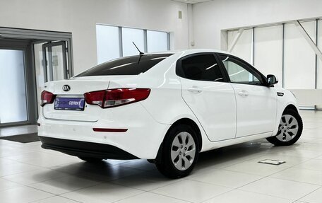 KIA Rio III рестайлинг, 2015 год, 980 000 рублей, 2 фотография