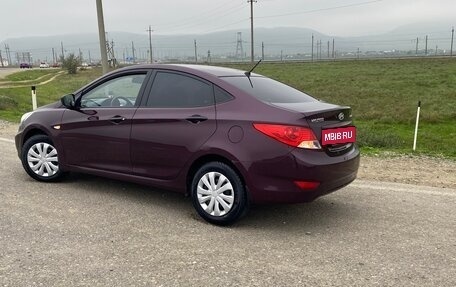 Hyundai Solaris II рестайлинг, 2012 год, 735 000 рублей, 3 фотография