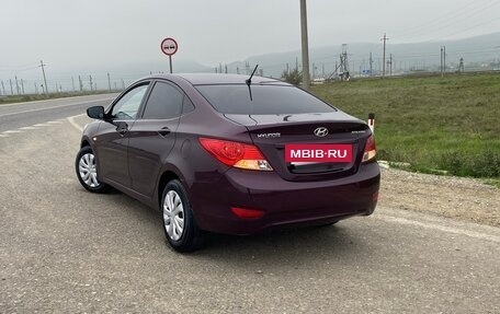 Hyundai Solaris II рестайлинг, 2012 год, 735 000 рублей, 4 фотография