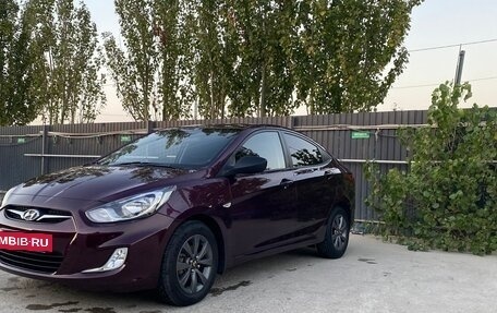 Hyundai Solaris II рестайлинг, 2012 год, 735 000 рублей, 9 фотография