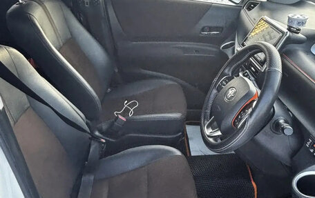 Toyota Sienta II, 2020 год, 1 650 000 рублей, 11 фотография