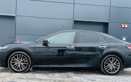 Toyota Camry, 2022 год, 3 699 000 рублей, 3 фотография