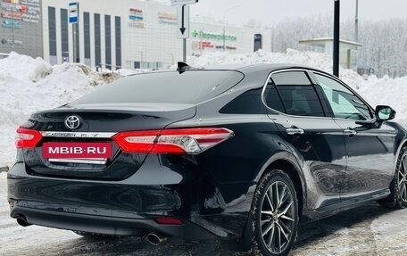 Toyota Camry, 2022 год, 3 699 000 рублей, 6 фотография