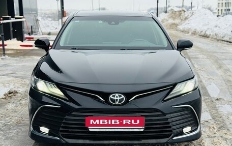 Toyota Camry, 2022 год, 3 699 000 рублей, 9 фотография