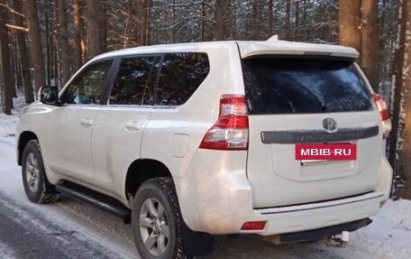 Toyota Land Cruiser Prado 150 рестайлинг 2, 2017 год, 3 690 000 рублей, 2 фотография