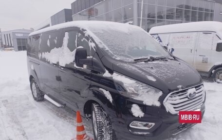 Ford Tourneo Custom I рестайлинг, 2018 год, 3 350 000 рублей, 2 фотография