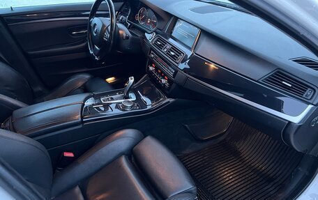 BMW 5 серия, 2016 год, 2 600 000 рублей, 10 фотография