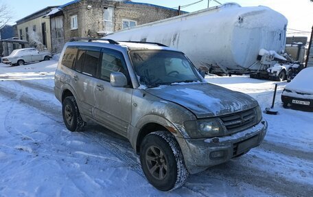 Mitsubishi Montero III, 2000 год, 490 000 рублей, 2 фотография