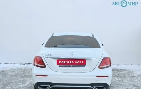 Mercedes-Benz E-Класс, 2020 год, 3 995 000 рублей, 6 фотография