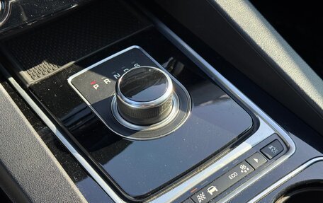 Jaguar F-Pace, 2016 год, 1 895 000 рублей, 25 фотография