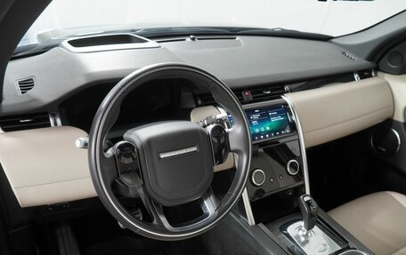 Land Rover Discovery Sport I рестайлинг, 2020 год, 3 990 000 рублей, 9 фотография