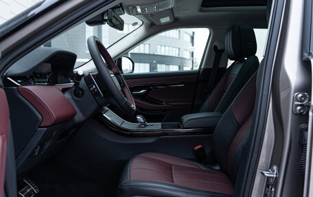 Land Rover Range Rover Evoque II, 2025 год, 8 495 000 рублей, 9 фотография