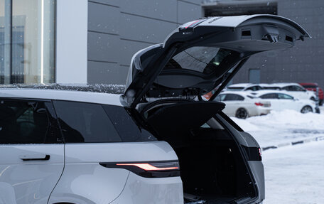 Land Rover Range Rover Evoque II, 2025 год, 7 150 000 рублей, 8 фотография