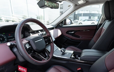 Land Rover Range Rover Evoque II, 2025 год, 7 995 000 рублей, 10 фотография