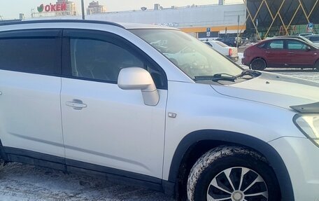 Chevrolet Orlando I, 2011 год, 970 000 рублей, 4 фотография
