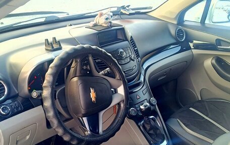 Chevrolet Orlando I, 2011 год, 970 000 рублей, 9 фотография