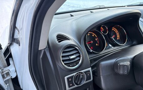 Opel Antara I, 2014 год, 1 310 000 рублей, 31 фотография