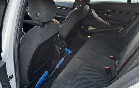 BMW 3 серия, 2016 год, 1 830 000 рублей, 15 фотография